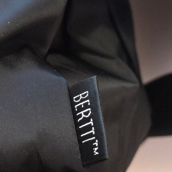 Jacket - Picture 4 of 6